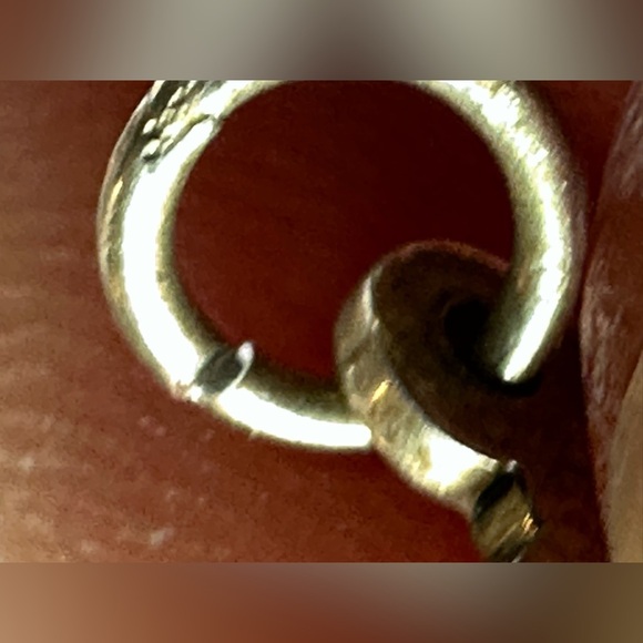 James Avery Sterling Silver Sitting Dog Pendant Charm Puppy Pet 925 Retired - Picture 3 of 9